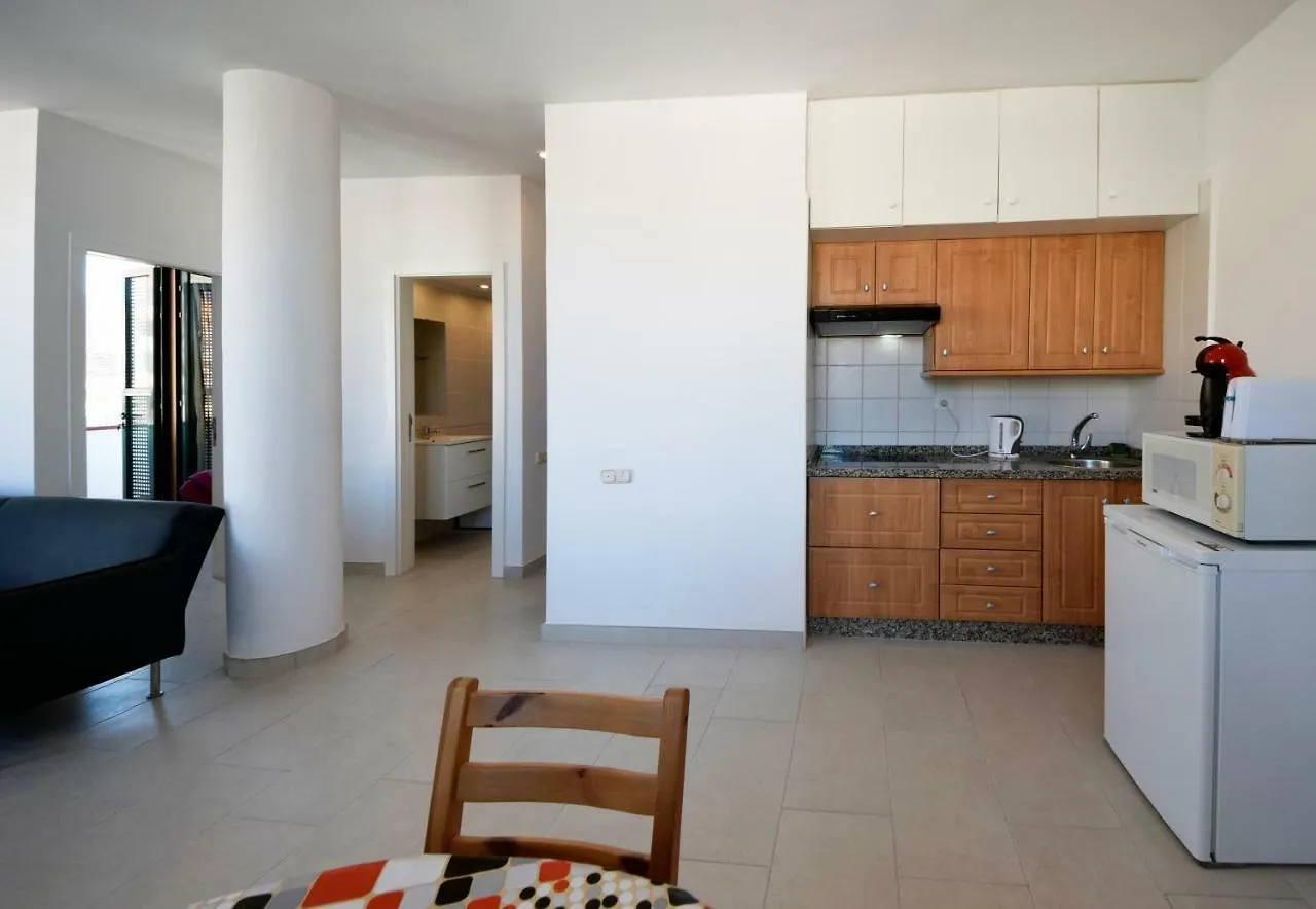 Taucho - Vivienda Vacacional Puerto de Santiago  Spain